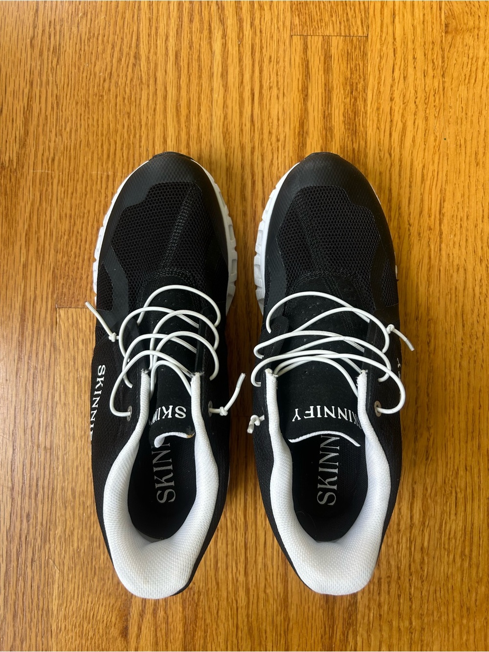 Skinnify Women's Black and White Knit Lace-Up Sneakers